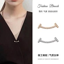 胸女高檔氣質小香風設計感C字母別西服精致胸花西裝外套配飾~告白氣球 歷史價格詳細信息