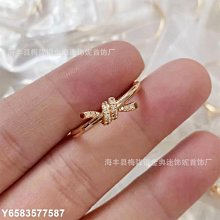 【熱賣精選】V金版黑陶瓷小蠻腰項鏈 玫瑰金18k小紅人白陶瓷鎖骨項鏈925銀代發 歷史價格詳細信息