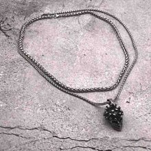 骷髏項鏈，牌子名字忘記了，買來年頭長了，男女都可以帶，全新的17749 歷史價格詳細信息