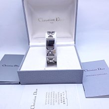 Christian Dior 克里斯汀·迪奧 CD 金色方型貝殼白面 石英鍍金 復古金女錶 皮帶石英錶 D60-159 歷史價格詳細信息