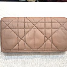 Christian Dior 經典款 LOGO 皮夾 ， 保證真品  超級特價便宜賣 歷史價格詳細信息