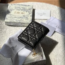 【翰貝格名牌館】全新真品 DIOR TRIBALES 金色 珍珠 金屬 CD 星星 造型 針式耳環 歷史價格詳細信息
