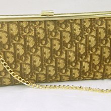 真品Dior 束口 肩背包。8.5新。二手出清❤️ 歷史價格詳細信息