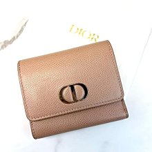 (可線上無息分期刷卡)GUCCI 古馳 18白Ｋ金/戒指..國際戒9.5號 內直徑1.58cm 指環厚0.90cm 歷史價格詳細信息