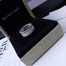 《巴黎拜金女》好搭配誰不喜歡羊毛半身裙 歷史價格詳細信息