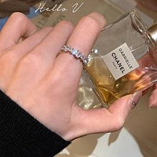 Hello V 正韓製高級天然珍珠垂墜字母質感戒指 *圖片色* 社團飾品【G1124-24】 歷史價格詳細信息