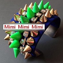 歐美名媛感時尚花紋木耳邊V領拼接連袖長上衣(紅M-3L)-U562熊衣褲語 歷史價格詳細信息