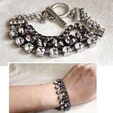 歐美名媛感時尚花紋木耳邊V領拼接連袖長上衣(紅M-3L)-U562熊衣褲語 歷史價格詳細信息