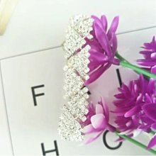 閃亮排鑽髮箍 水鑽髮箍 韓國髮飾 氣質髮箍 頭飾 甜美公主風 女生配飾 鑲鑽髮飾 韓系髮箍 水晶髮箍 百搭頭箍 蒂亞奈絲 歷史價格詳細信息