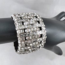 Paris，我恨我愛你！在巴黎吃喝玩樂的法式生活│創意市集│琵雅諾│無劃記、無破損 歷史價格詳細信息