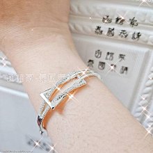 【法國人】 聖芙蘭 Sanoflore花水純露 200ml 橙花/玫瑰/薰衣草/洋甘菊/矢車菊 歷史價格詳細信息