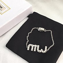 【熱銷】新款Miu*亮片走秀款單肩包斜背包 洋氣純皮手拎包手拿包 又閃又亮.又百搭 配禮盒 歷史價格詳細信息