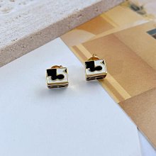 新款熱銷 時尚輕奢kate簡約甜美通勤ins天然貝殼鑲嵌四葉草造型金屬耳釘 明星大牌同款首飾 歷史價格詳細信息