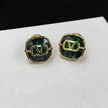 熱銷 歐美V領毛衣男士條紋拼色針織毛衫秋冬時尚ins男裝 可開發票 歷史價格詳細信息