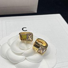 法式輕奢幾何立體水滴耳環珍珠交叉耳釘氣質文藝金屬感小眾設計 歷史價格詳細信息