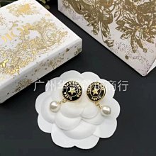 新款熱銷 D家黑色滴膠半圓CD字母耳釘 迪家字母復古黃銅耳環時尚耳飾廠家批 明星大牌同款首飾 歷史價格詳細信息