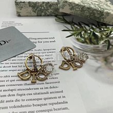 新款熱銷 D家黑色滴膠半圓CD字母耳釘 迪家字母復古黃銅耳環時尚耳飾廠家批 明星大牌同款首飾 歷史價格詳細信息