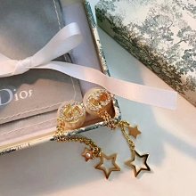 新款熱銷 D家黑色滴膠半圓CD字母耳釘 迪家字母復古黃銅耳環時尚耳飾廠家批 明星大牌同款首飾 歷史價格詳細信息