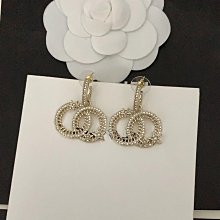 耳鉤高級感仿施華洛珍珠耳釘 節日禮物輕奢氣質耳鉤法式耳跟 歷史價格詳細信息