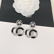 新款熱銷 小香歐美個性黑白圓牌吊墜耳環女鑲鉆 明星大牌同款首飾 歷史價格詳細信息