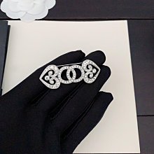 新款熱銷 首飾#香 新款胸針 滿鑽星星穿皮胸針 外套別針 編號9520 明星大牌同款 歷史價格詳細信息