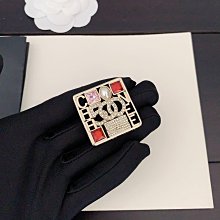 女王粉鉆娃娃機夾公仔機商用大型掃碼禮品機夾娃娃迷你精品機 歷史價格詳細信息