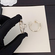 新款熱銷 小香歐美個性鑲鉆字母吊墜山茶花耳環女 明星大牌同款首飾 歷史價格詳細信息