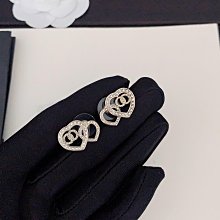 新款熱銷 小香歐美個性愛心鏤空鑲鉆耳環女高級感 明星大牌同款首飾 歷史價格詳細信息