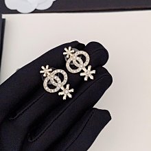 新款熱銷 小香歐美高級感滿鉆字母吊墜耳鉤耳環女 明星大牌同款首飾 歷史價格詳細信息