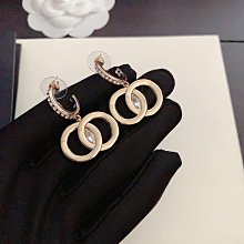 耳鉤高級感仿施華洛珍珠耳釘 節日禮物輕奢氣質耳鉤法式耳跟 歷史價格詳細信息