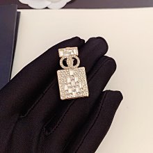 新款熱銷 小香歐美個性方形方塊紅鉆粉鉆包包裝飾胸針女鑲鉆 明星大牌同款首飾 歷史價格詳細信息