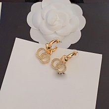 新款熱銷 小香歐美個性愛心鏤空鑲鉆耳環女高級感 明星大牌同款首飾 歷史價格詳細信息