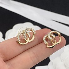 新款熱銷 小香歐美高級感滿鉆字母吊墜耳鉤耳環女 明星大牌同款首飾 歷史價格詳細信息