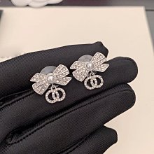 新款熱銷 小香。2022新品個性滿鉆蝴蝶結耳環 明星大牌同款首飾 價格比較,價格查詢,歷史價格詳細信息