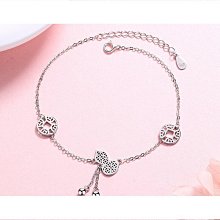 【熱賣】復古ins風法式蕾絲圓形小杯墊刺繡手飾擺拍鏤空白色歐式防滑墊子 歷史價格詳細信息