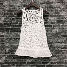 Maple麋鹿小舖 Abercrombie&Fitch ＊ A&F 白色無袖蕾絲上衣 ＊ ( 現貨S號 ) 歷史價格詳細信息