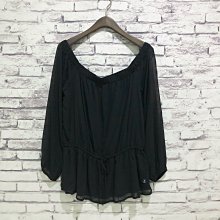 Maple麋鹿小舖 Abercrombie&Fitch ＊ A&F 黑色細肩帶蕾絲上衣 ＊ ( 現貨M/L號 ) 歷史價格詳細信息