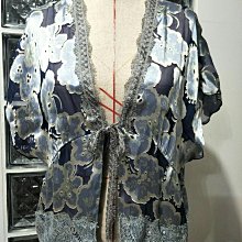 ANNA SUI 美國進口二手氣質繡花背心上衣6號 歷史價格詳細信息