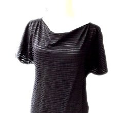 *Beauty*ARMANI EXCHANGE鉚釘字母紅色V領短袖棉T恤 原價1990元 售1200元 全新附吊牌 JW 歷史價格詳細信息