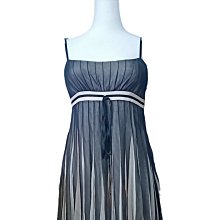 BCBG 深棕色絲絨花朵貼花刺繡細肩帶下擺蕾絲洋裝 歷史價格詳細信息