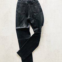 Calvin Klein 黑色真皮名片夾 歷史價格詳細信息