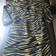 DKNY 典雅風尚晶鑽陶瓷三環腕錶(金) 歷史價格詳細信息