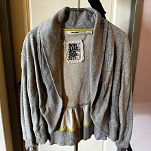 DKNY 灰金色 金蔥荷葉邊繫帶百褶洋裝 950元 歷史價格詳細信息