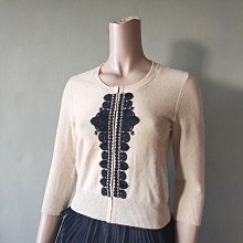 DKNY 白色 黑色 簡約風格小logo短T 550元 歷史價格詳細信息