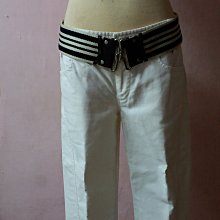 BURBERRY 藍標2件式(全新)~日本限量款! 歷史價格詳細信息