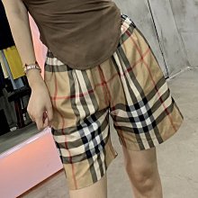 【妖妖代購】Burberry 23新款經典格紋羊羔絨連帽外套 歷史價格詳細信息