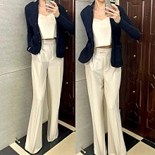 Burberry 正品 logo 羽絨外套 原價68000元  EU48 歷史價格詳細信息