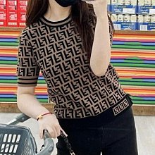 【妖妖代購】Fendi 24新款字母鏤空短袖針織上衣 歷史價格詳細信息