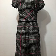 Mango suit mng白色短袖襯衫 短袖上衣 萊卡襯衫 小V領 背後腰部做伸縮 收腰款式 新鮮人面試必備 西班牙品牌 正品 歷史價格詳細信息