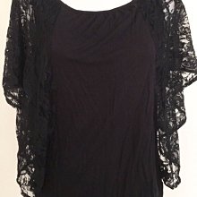 Mango suit mng白色短袖襯衫 短袖上衣 萊卡襯衫 小V領 背後腰部做伸縮 收腰款式 新鮮人面試必備 西班牙品牌 正品 歷史價格詳細信息